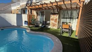 Palmview Private Pool