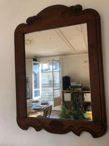 Montmartre romantic room