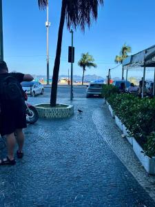 Pé na Areia Copacabana Av Atlântica