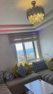 Appartement moderne avec vue sur mer à Anza 10 min à pied de la plage