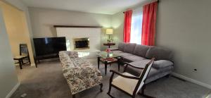 Cozy 3-Bedroom Ground-Level Apartment close to Short Pump Mall