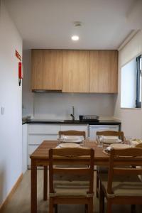 VIELA Guest House T2