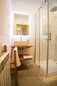 Casa con Encanto en El Espinar by CABANA Rentals