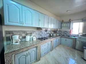 Lovely 2 BR Sweet Atlas City Center And Quiet 10 min From Beach