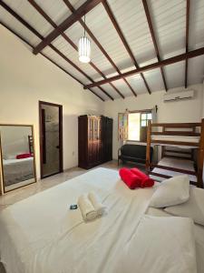 Casa Branca privativa 3 quartos em Arraial