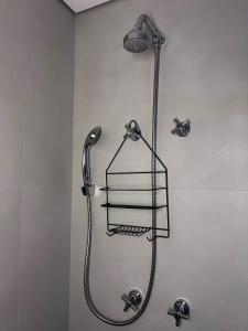 Studio com vaga de garagem, 5min do metrô