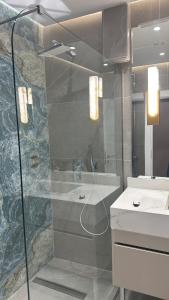 Brand New Premium Center 7star 4bedroom