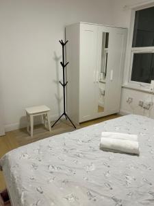 Lovely room at Stratford London