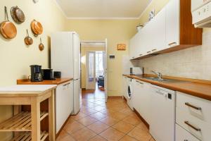 Villa Il Poggiolino Luxury Tuscan Villa with Garden and Panoramic Views