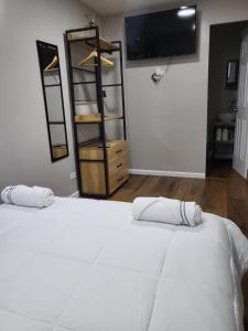 Santa Catalina Surf Studio