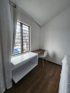 La divina trinidad - Galeria Wellness Hostal