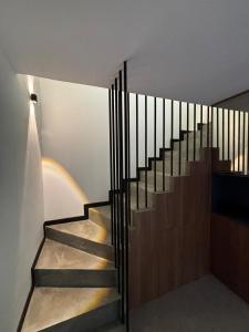 Linda e luxuosa Vila - Condomínio Praia do Castelo