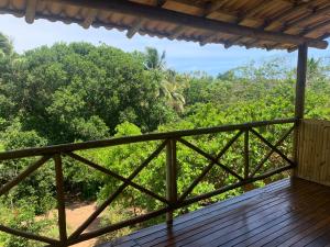 Casa da mata- Vista linda pra mata e jardim privativo