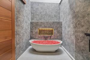 El You 3BR Villa Pool & Karaoke in Uluwatu