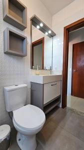 Apto Aconchegante nos ingleses Perto da praia