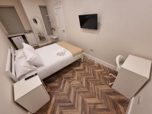 137 New Stylish Studio Richmond 30mins to Central London