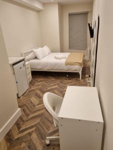 137 New Stylish Studio Richmond 30mins to Central London