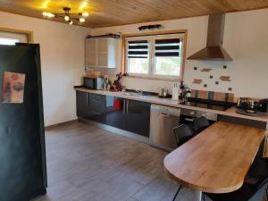 Apartment in Froidchapelle near dams