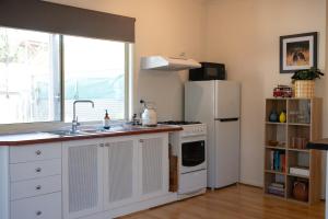 Bower On Becket - Couples Retreat