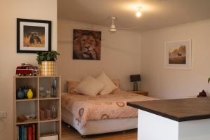 Bower On Becket - Couples Retreat