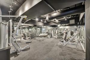 Luxury Ocean View Condo with Beach Service 1621