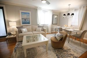 Private Coastal Apartment 2BR 1BA Near Brickell