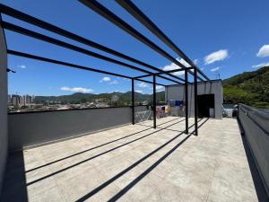 Studio aconchegante com vista para as montanhas