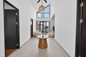 Ed Villa Luxury 4BR Villa Private Pool In Kerobokan