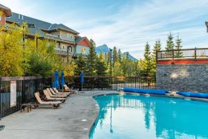Heated Outdoor Pool Near Banff Park