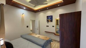The Bhowali Nest 2BHK Near Kaichi Dham and Nainital