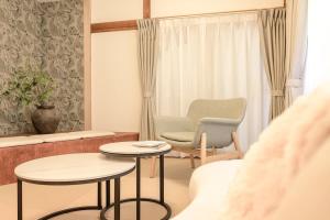 Ueno Asakusa Area Spacious 90sqm Home Comfortable Tokyo Stay Up to 8 Guests