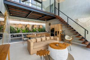 Sukhira - 4Bedroom Villa Private Pool in Kerobokan