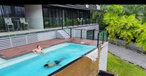 The Cassowary - Luxury Rainforest Retreat