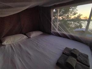 Totò Pizza Bungalows and Sea View Restaurant