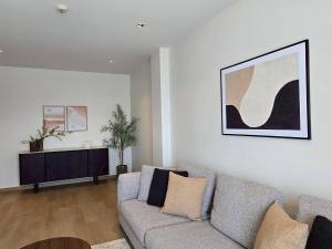 Cha Am - Hua Hin Deluxe Suite in Sunshine Prestige Resort