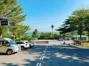 Ocean Vista Mai House