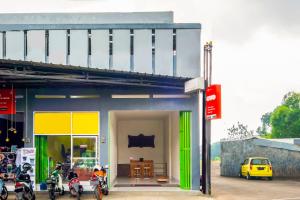 Hotel O Syariah Tasikmalaya Near Universitas Siliwangi Formerly Siliwangi Guest House