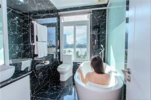 Palmier Hotel - Art House Da Nang