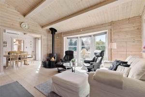 12267-Sjaellands-Odde-Laerkekrogen-9