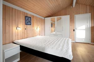 11806-Nykobing-Sj-Klintegarden-1