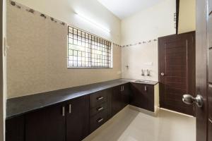 Treebo Adin Residence Chennai Trade Centre