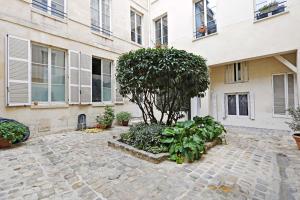 Cozy Colourful studio for 2 - Heart of Le Marais