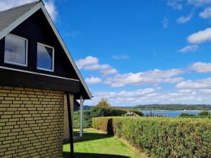 LF14127-Roslev-Kybehuse-127