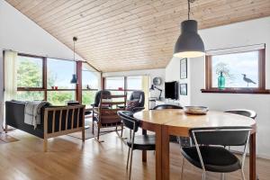 LF13132-Nykobing-M-Praestegardsvej-22-A