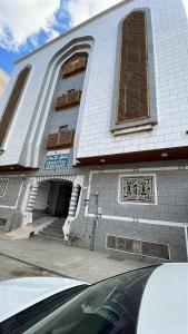 استديو بتصميم هادئ ودخول ذاتي