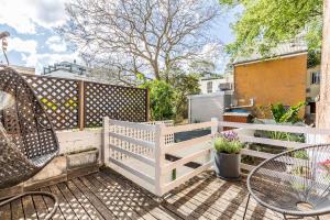 Surry Cottage - Stay In The Heart Of The City 2 Bedrooms 1 Bathroom