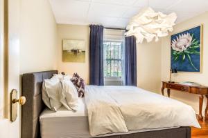 Surry Cottage - Stay In The Heart Of The City 2 Bedrooms 1 Bathroom