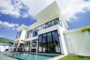 Camellia Pool VillaNear Nai Harn And Rawai Beach