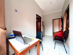 RedDoorz Syariah Miyona Krapyak Semarang