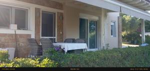 Treff - comfortable house in west possidi